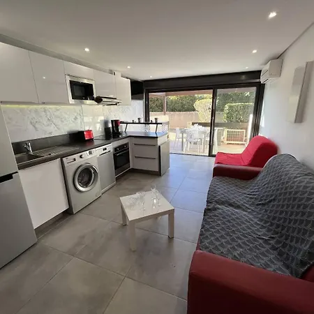 2 Couchages Cap D'agde Naturisme Cn020-022
