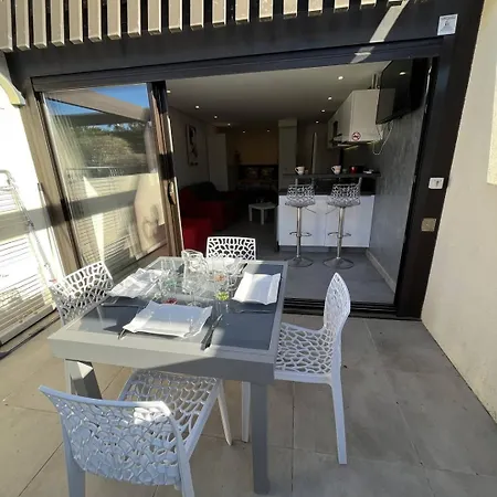 2 Couchages Cap D'agde Naturisme Cn020-022 *