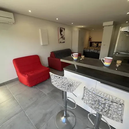 2 Couchages Cap D'agde Naturisme Cn020-022 * Agde