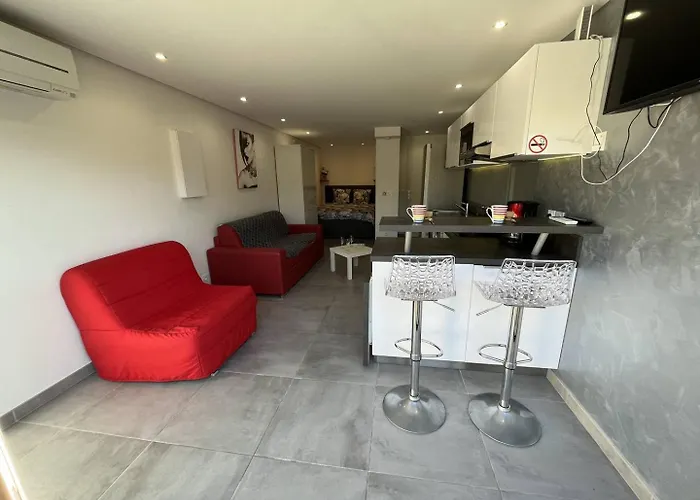 2 Couchages Cap D'agde Naturisme Cn020-022 * Agde