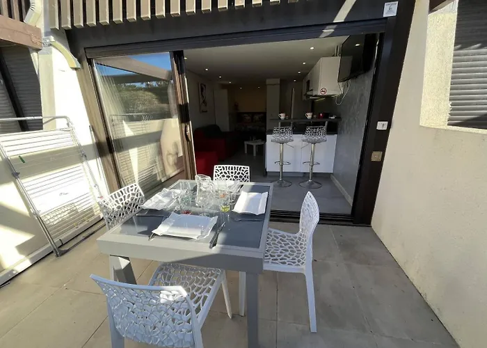 2 Couchages Cap D'agde Naturisme Cn020-022 *